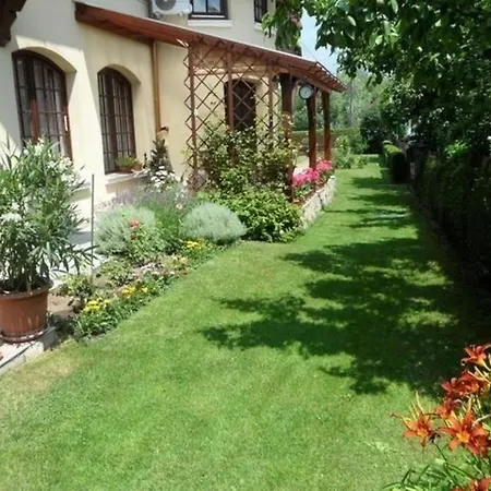 Komfortables Mit Privatem Pool Apartment *